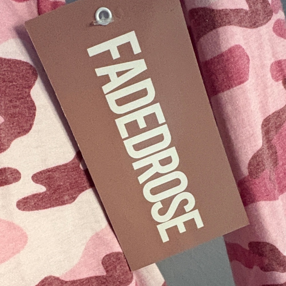 Fadehorse Pink Camo Long Sleeve Tee - Picture 2 of 4